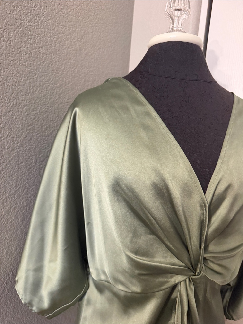 Pleione Satin Twist-Front Blouse - Sage Green Size Large - Picture 3 of 8